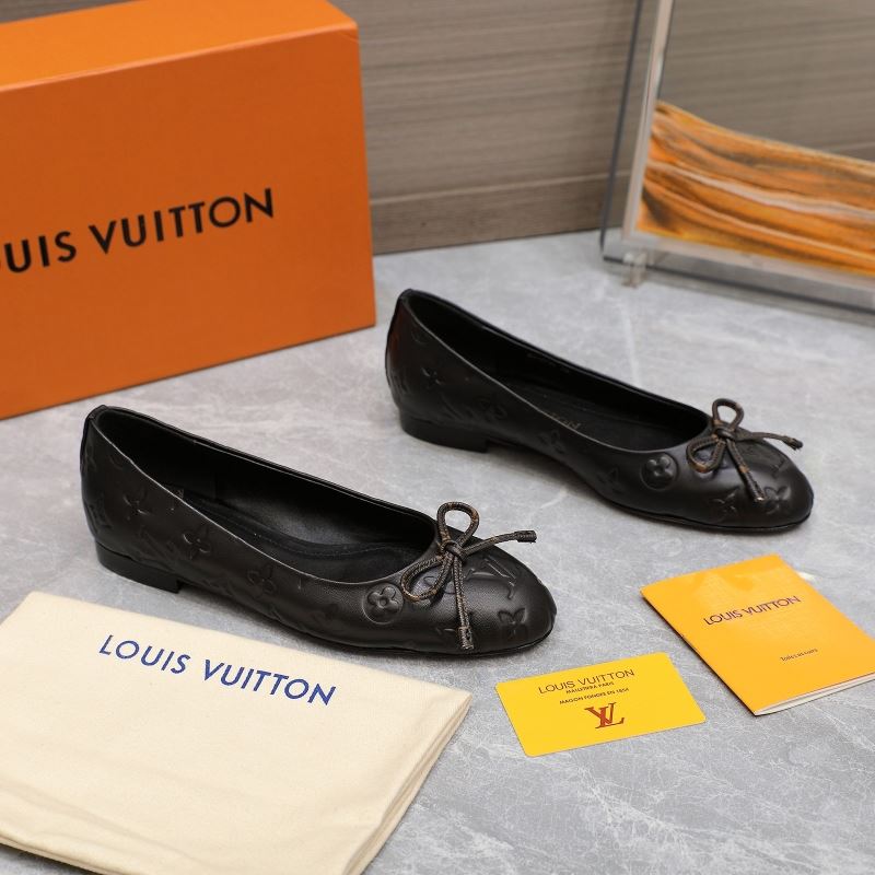 Louis Vuitton Flat Shoes